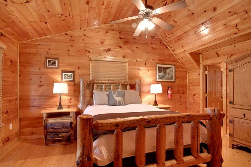 Brave Eagle Cabin Sevierville Rom bilde