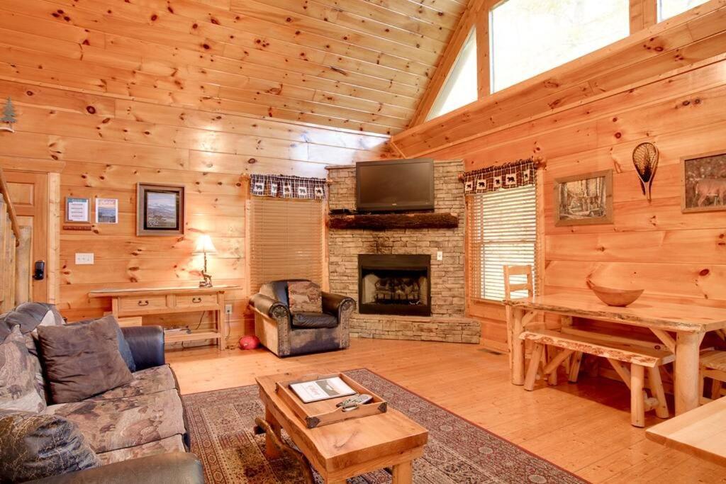 Brave Eagle Cabin Sevierville Rom bilde